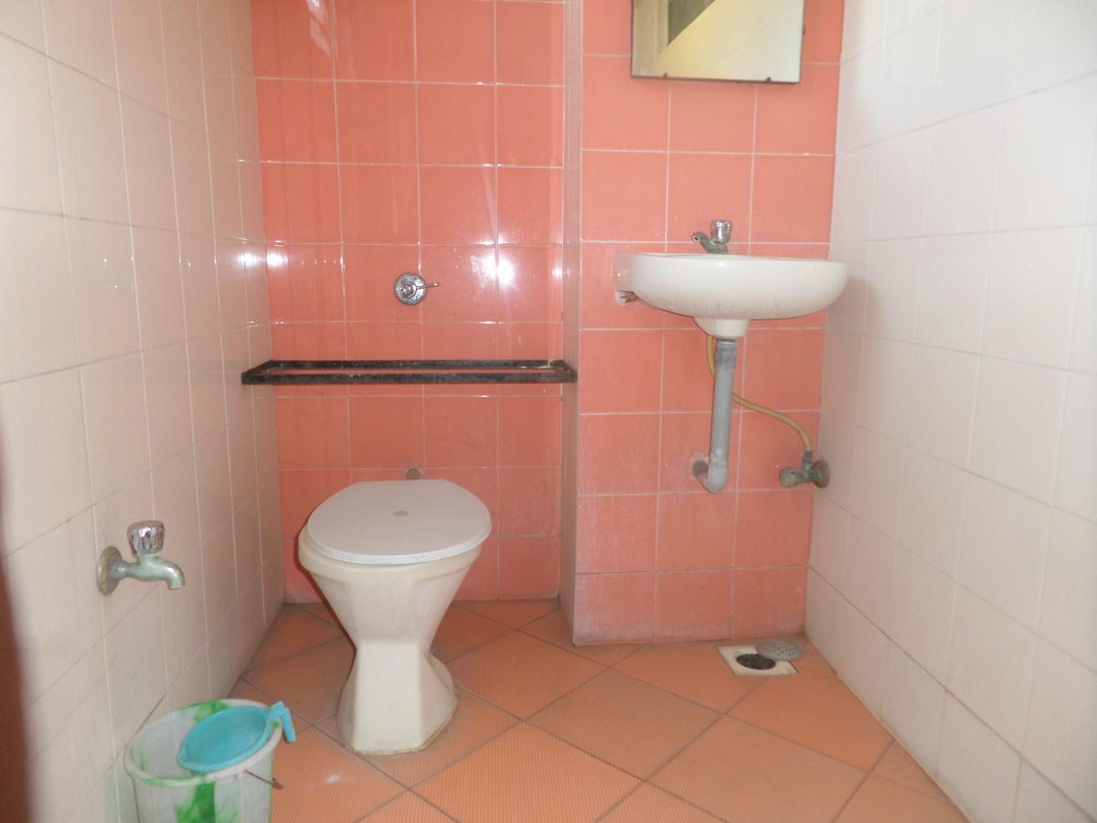 Vrindavan Lodge Szolápur Kültér fotó